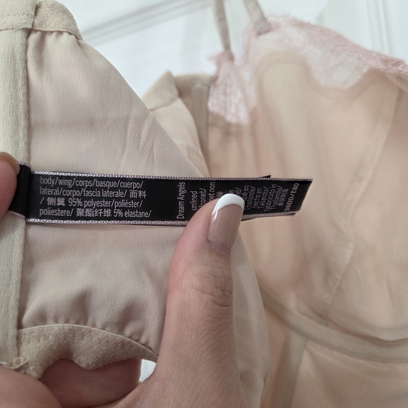 Victoria's Secret Dream Angels Unlined Balconette Lace Bustier Cream/Pink 36DD - Picture 13 of 15